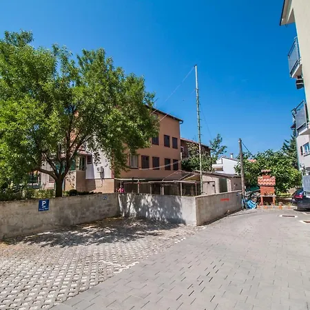 Sunny Point Apartment Rovinj Exterior photo