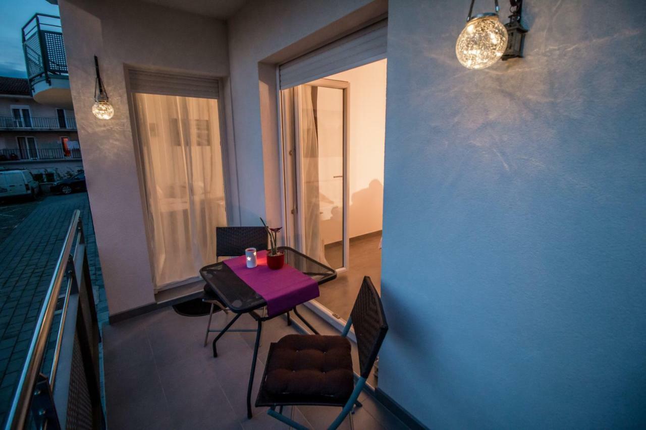 Sunny Point Apartment
